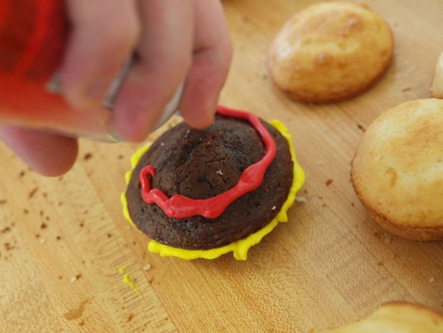 Secrets of cooking the cheeseburger cupcakes (34 pics)