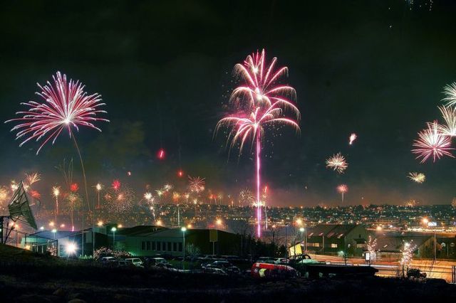 The most beautiful fireworks (35 pics)