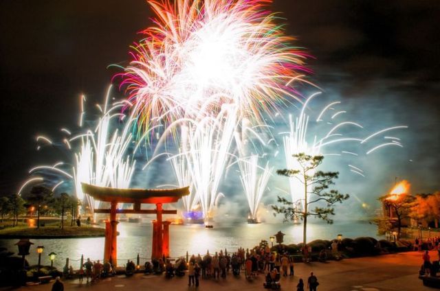 The most beautiful fireworks (35 pics)