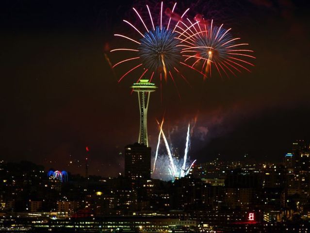 The most beautiful fireworks (35 pics)