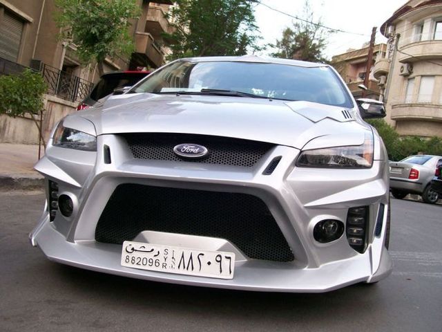 Arabic tuning of a Ford Focus (8 pics)