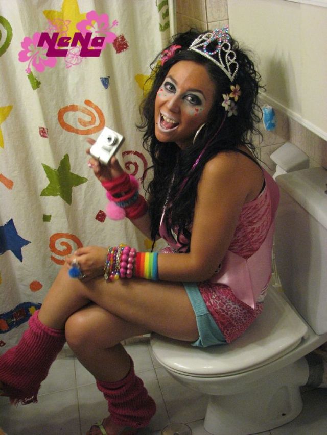 Ganguro is going West! (48 pics+2 videos)