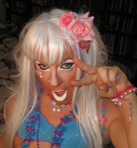 Ganguro is going West! (48 pics+2 videos)