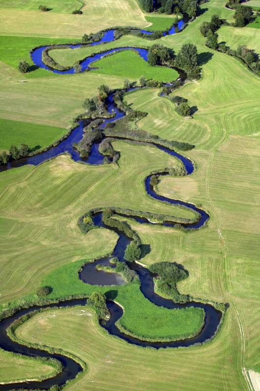 Beautiful photos taken from the sky (81 pics)