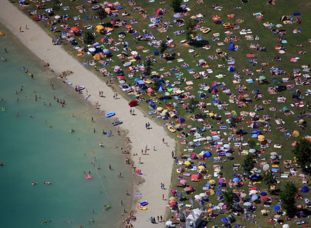 Beautiful photos taken from the sky (81 pics)