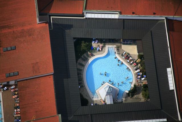 Beautiful photos taken from the sky (81 pics)