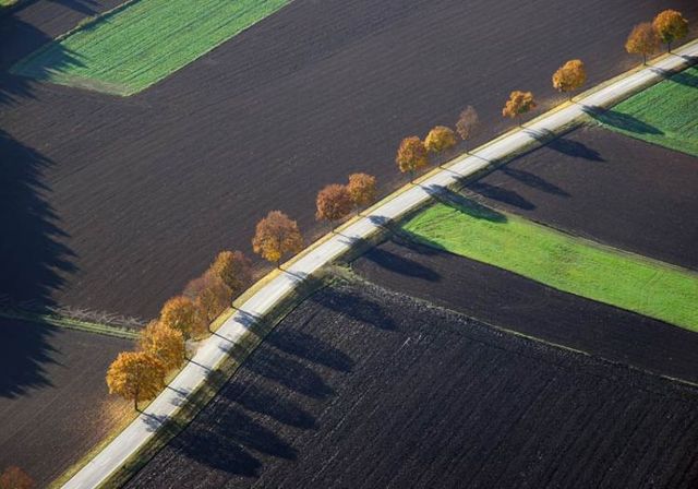 Beautiful photos taken from the sky (81 pics)