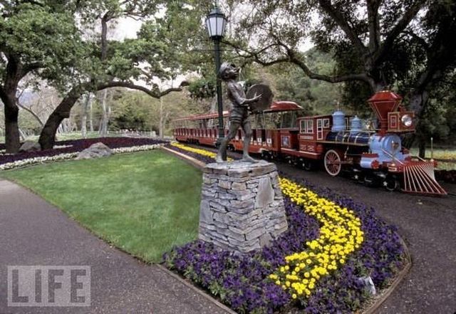 Neverland Ranch - the former home of Michael Jackson (61 pics)