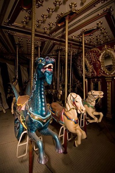 Neverland Ranch - the former home of Michael Jackson (61 pics)