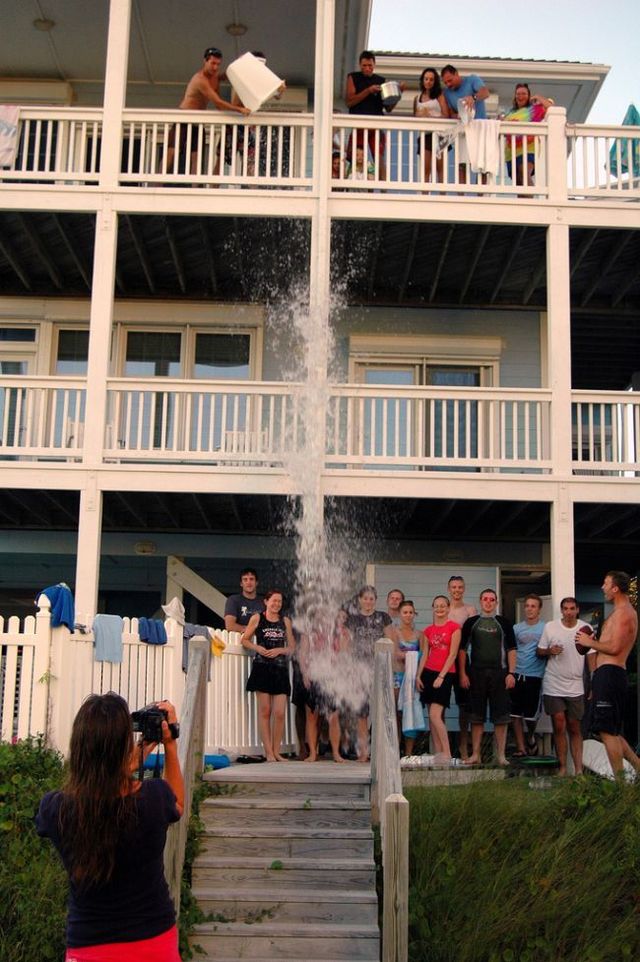 About water with humor (41 pics)