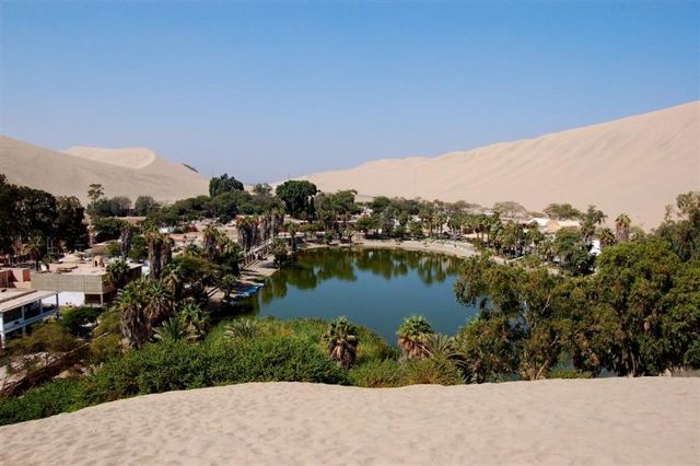 Huacachina - another great destination for summer vacations (38 pics)