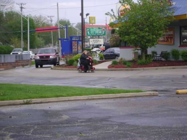 Why are people doing it to themselves? (6 pics)