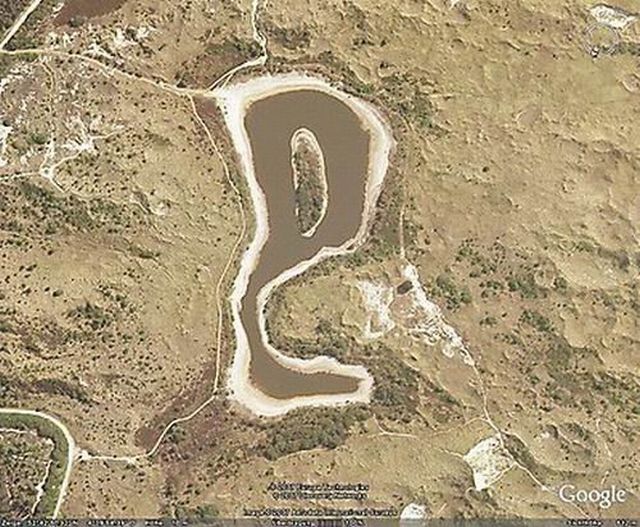 Unusual views in Google Maps (50 pics)