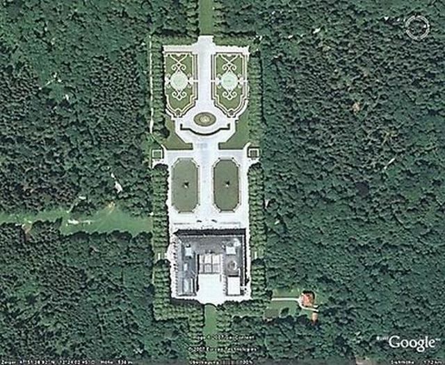 Unusual views in Google Maps (50 pics)