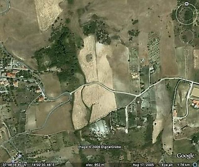 Unusual views in Google Maps (50 pics)
