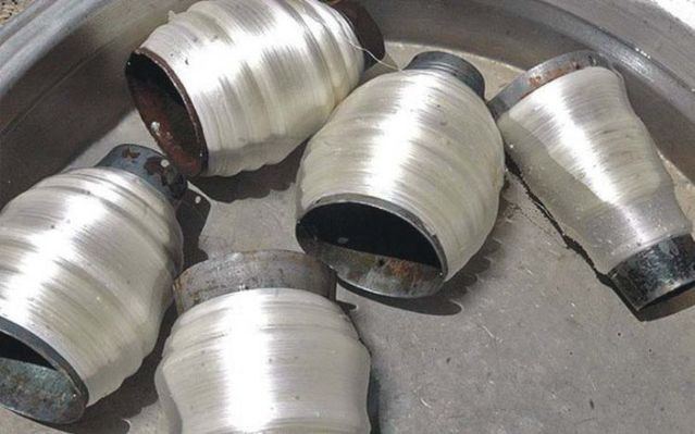 How they make pure silk yarn (20 pics)