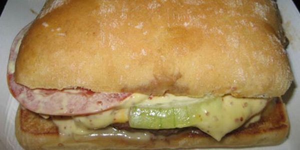 McDonald's menu depending on location (43 pics)