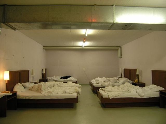 Null Stern Hotel (20 photos)