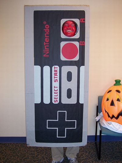 Selection of fun video game console costumes (33 pics)