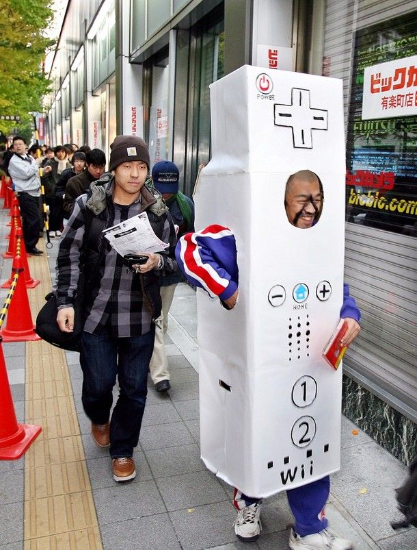 Selection of fun video game console costumes (33 pics)