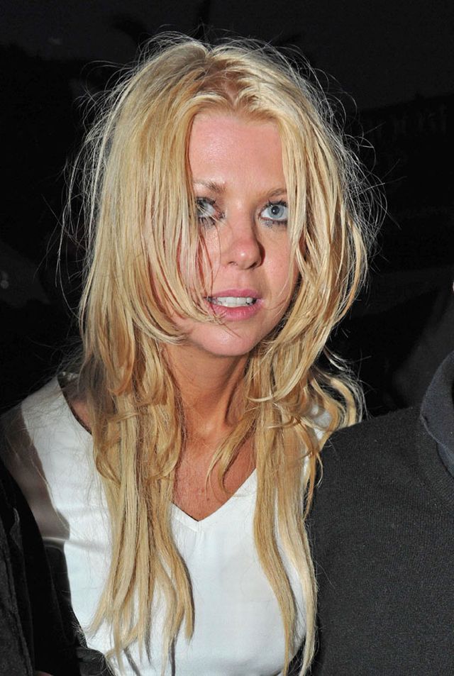 Drunk and famous (40 pics)