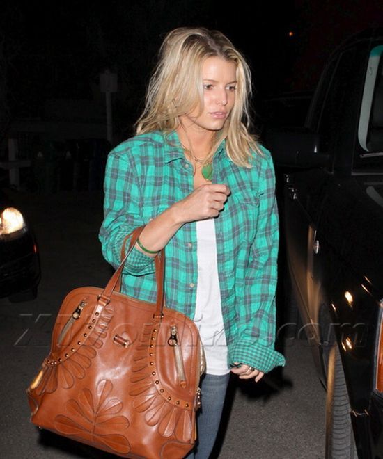 Drunk and famous (40 pics)
