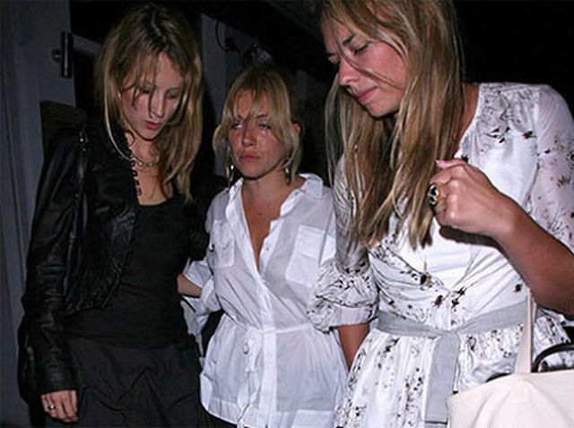 Drunk and famous (40 pics)