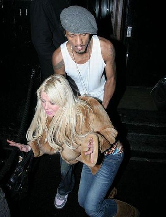 Drunk and famous (40 pics)