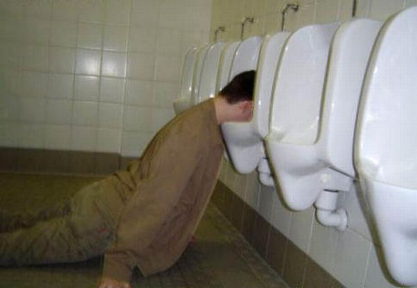 Toilets can be different (103 pics)