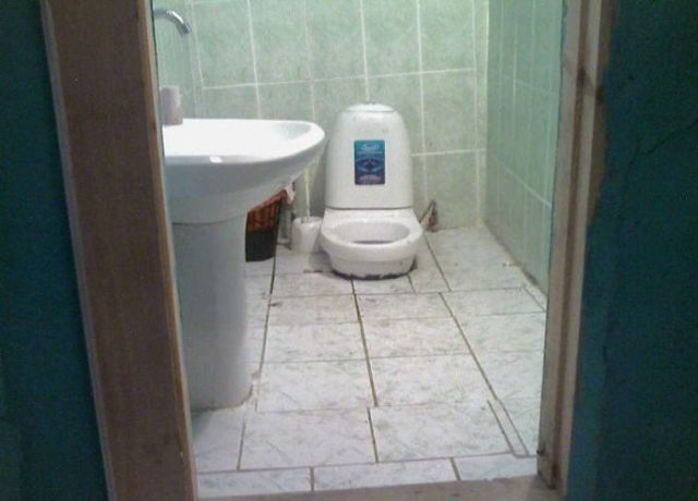 Toilets can be different (103 pics)