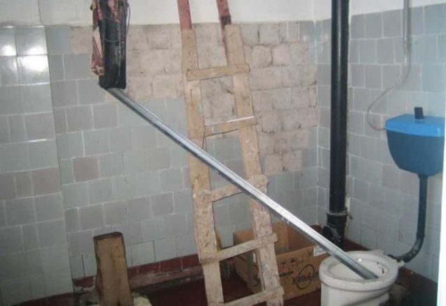 Toilets can be different (103 pics)