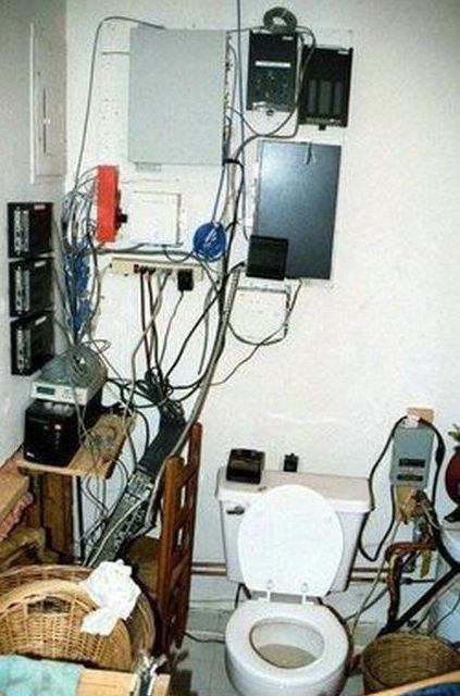 Toilets can be different (103 pics)