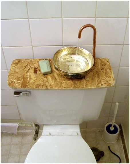 Toilets can be different (103 pics)