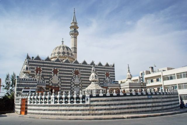 Impressive and beautiful mosques (47 pics)