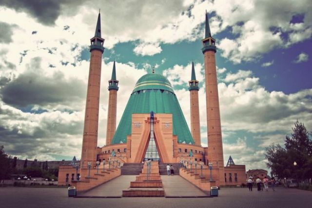 Impressive and beautiful mosques (47 pics)