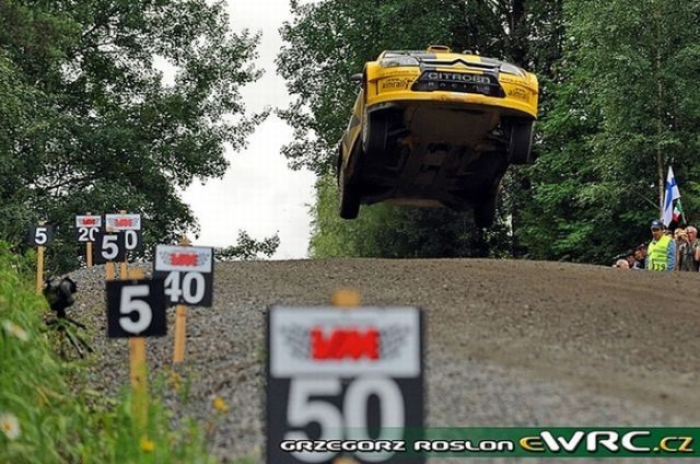 Spectacular jump at the Neste Oil Rally Finland (15 pics)