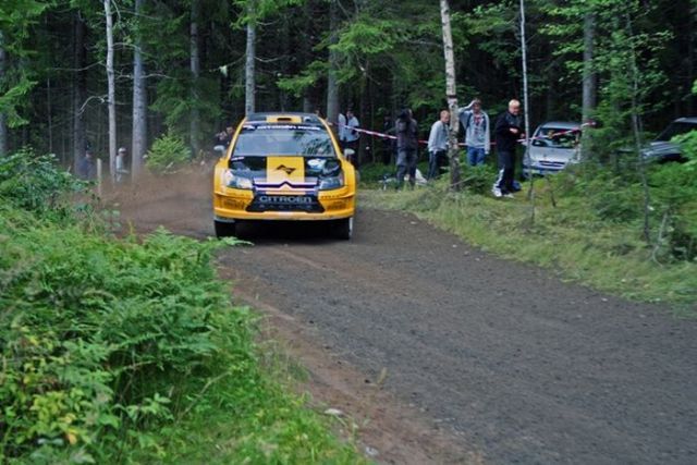 Spectacular jump at the Neste Oil Rally Finland (15 pics)