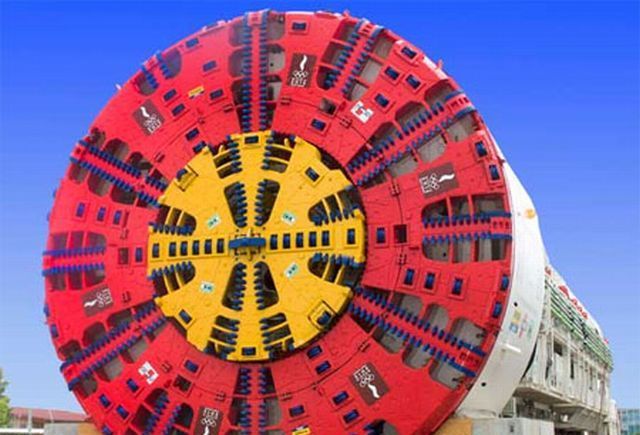 Giant TBM (4 pics)