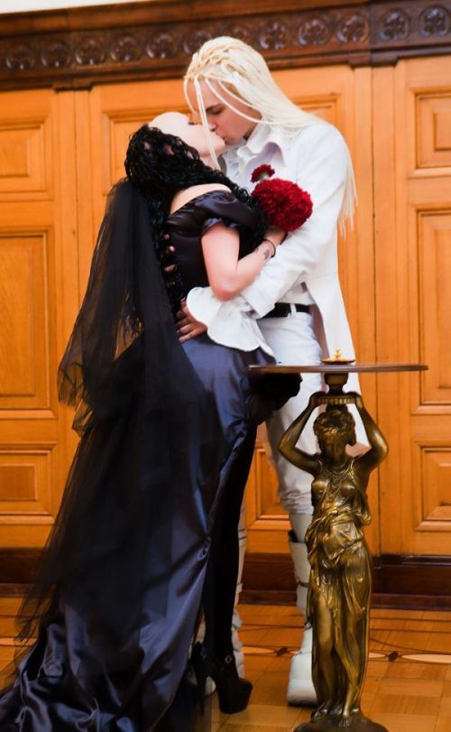 Goth wedding (33 pics)