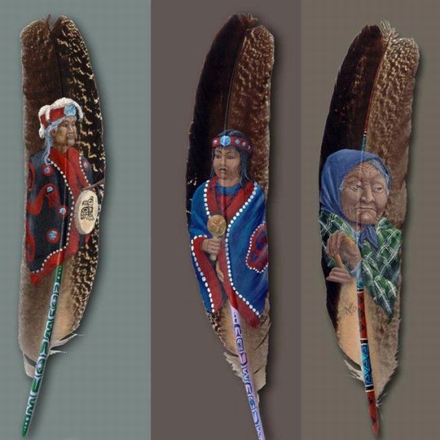 Beautiful paintings on feathers (10 pics)