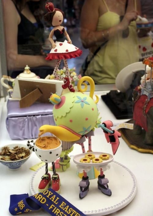 What teapot do you have? Part 2 (60 pics)