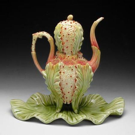 What teapot do you have? Part 2 (60 pics)