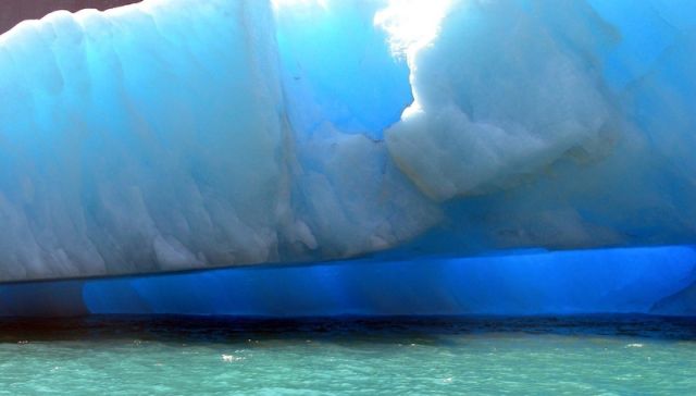 Icebergs (50 pics)