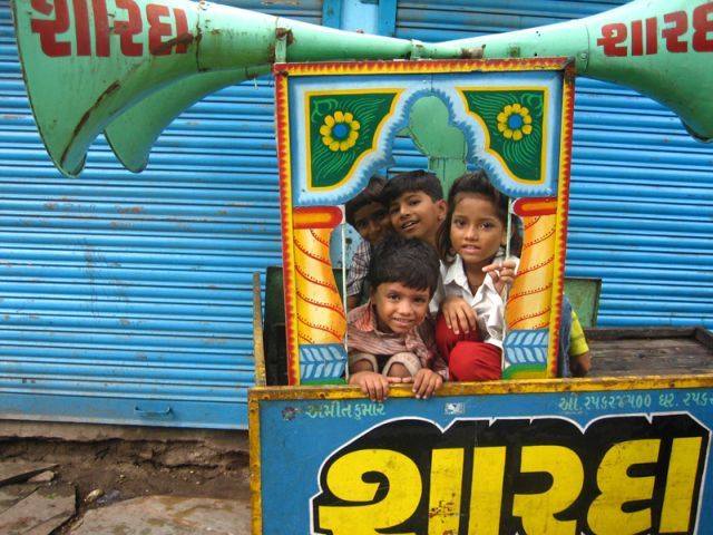 Children of Indian slums (43 pics)