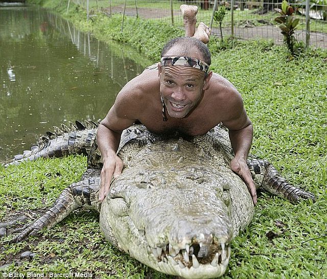 crocodile_man_01.jpg