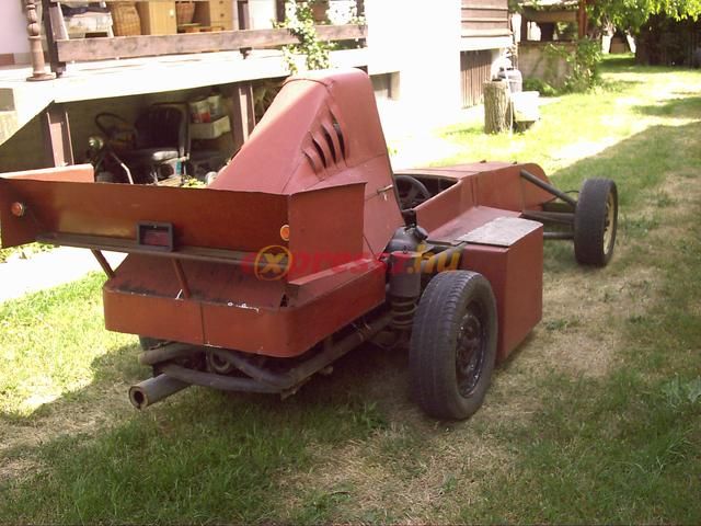 Home made Formula One car (10 pics)