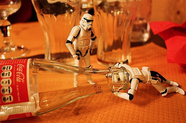 Lego Millennium Falcon (35 pics)