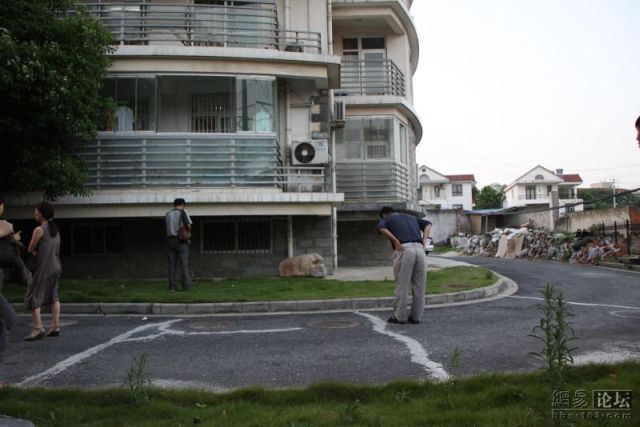 Another construction works that turned out not so good (4 pics)