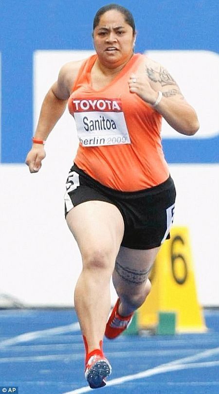 210 lb female Samoan shot-putter participated in World Championships 100m!! (11 pics)