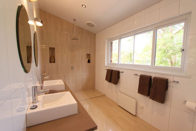 The best pictures of bathrooms (32 pics)